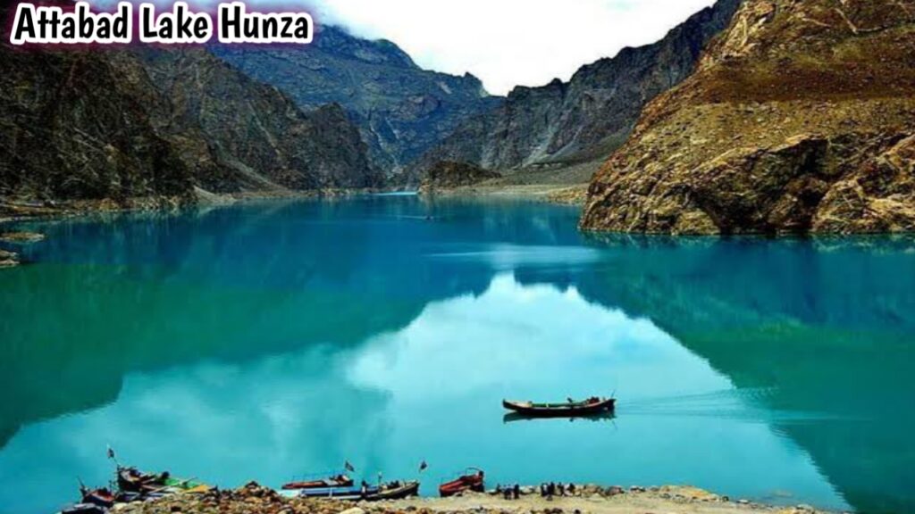 Attabad Lake turquoise blue water lake in Hunza Valley